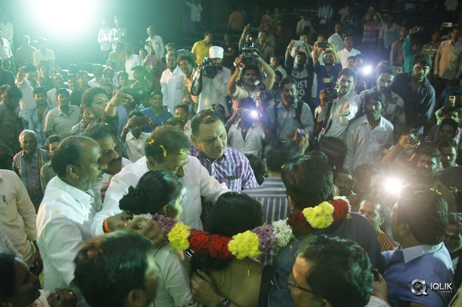 PSV-Garuda-Vega-Movie-Success-Tour